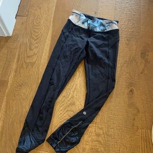 Lululemon pace Queen tight size 2